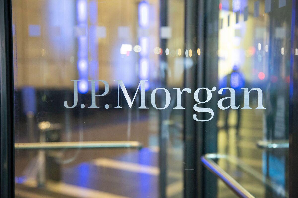 Giá Cổ Phiếu JPMorgan Chase Giảm, Có Nên Đầu Tư